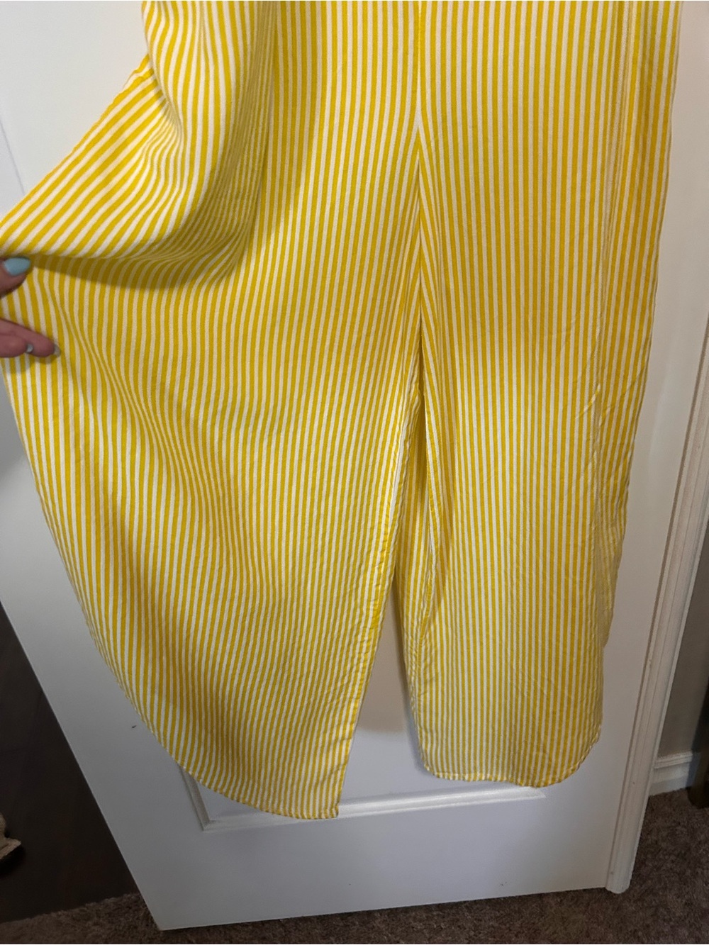 ☀️🌻Summer Sunshine🍋☀️Striped Spaghetti Strap Jumpsuit Romper🍍🔆 - Picture 5 of 13
